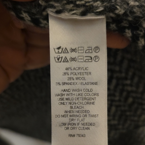 Ellen Tracy Gray Herringbone Cowl Neck Sweater - Picture 5 of 9